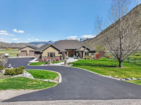 1804 N Tatonka Ln, Inkom, ID 83245