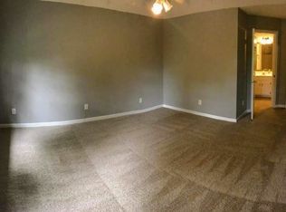 6057 Woodvale Cir, Helena, AL 35080