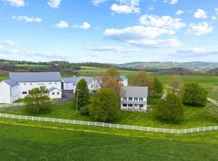 215 Nockamixon Rd, Kintnersville, PA 18930