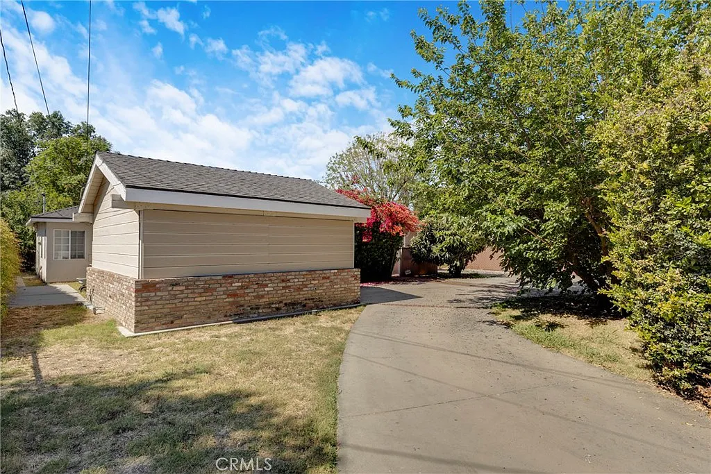 4 bed, 1759 sqft, $4,500 — Photo 4
