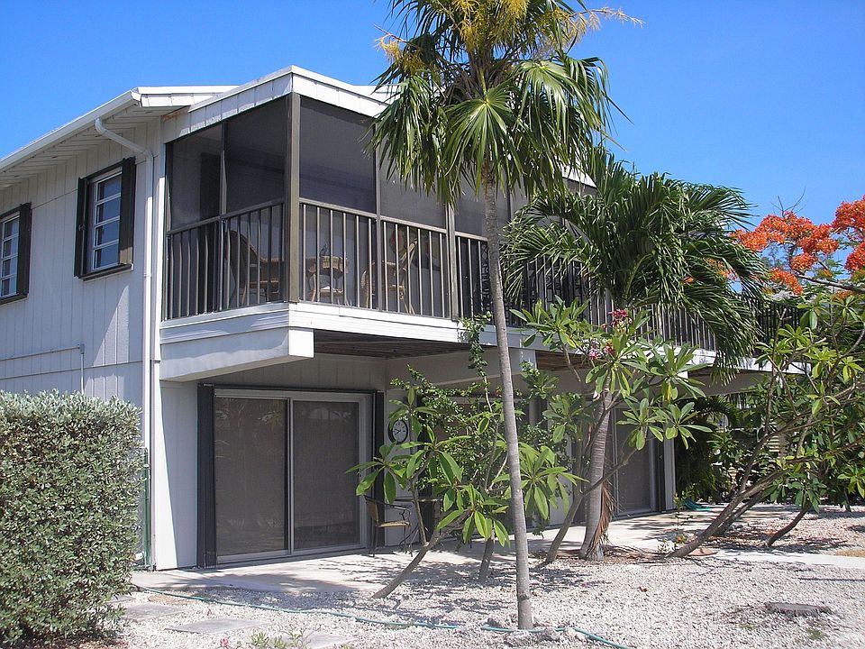 1st image of 1595 Yellowtail Dr