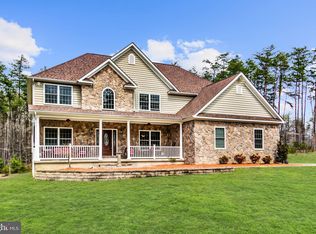 7409 Stonegate Estates Dr, Fredericksburg, VA 22407