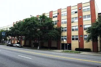 1 bed, 1.0 bath, 650 sqft, $1,450 — Photo 1