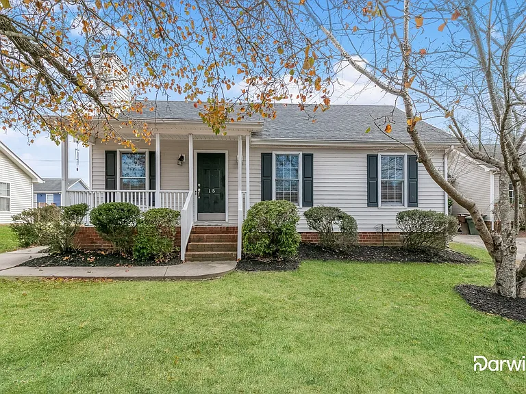 15 Nealtown Way — Photo 1
