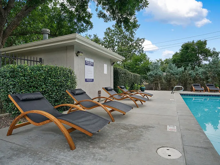 The Meridian at Lakewood — Photo 7