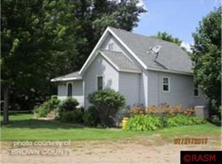 29882 Golden Gate Rd, Sleepy Eye, MN 56085