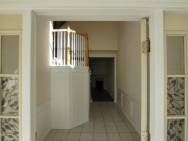 11073 Castlemain Cir E — Photo 5