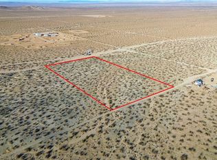 462 Pascal Ln, Adelanto, CA 92301