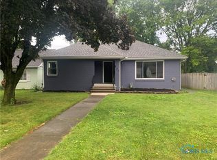 621 Hull Ave, Findlay, OH 45840