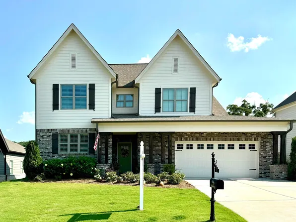 17 Macdonald Cv, Springville, AL 35146