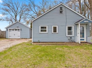 1713 Burns Ave, Green Bay, WI 54303