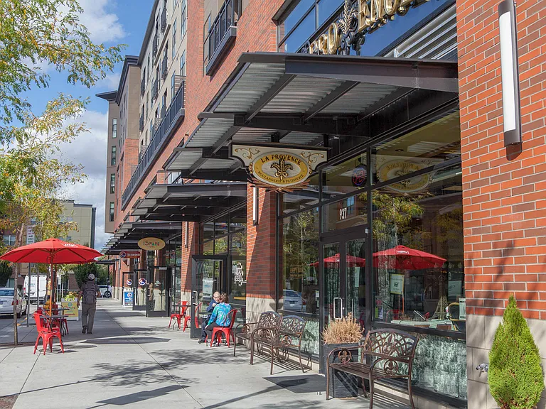 Orenco Station offers plenty of shopping and dining options