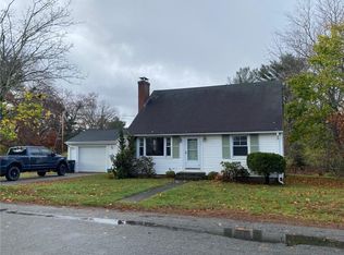17 Williams St, Coventry, RI 02816