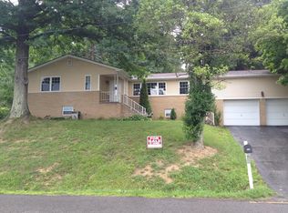 651 Southview St, Morgantown, WV 26505