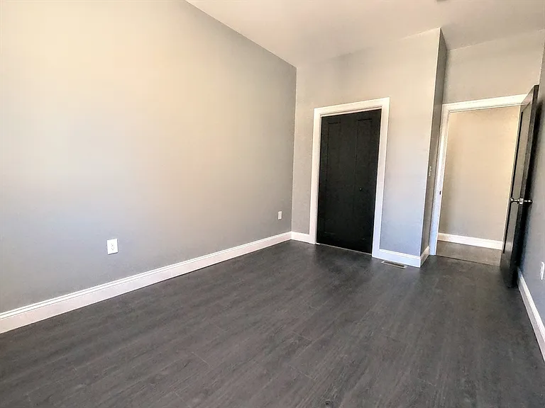2 Sunnyside St #1 — Photo 23