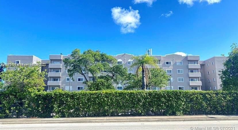 2nd image of 677 SW 9th Ave APT 207