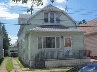 27 Edgewood Pl, Lackawanna, NY 14218