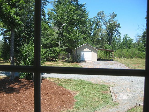 View of garage/carport