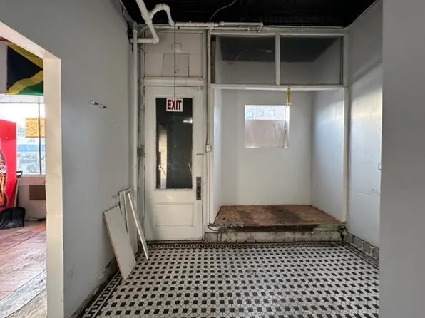 650 Kennedy Boulevard image 13 of 24