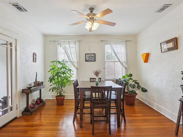 1519 Leda St — Photo 3