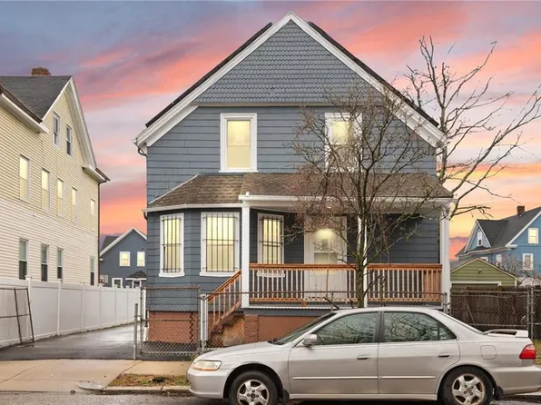 42 Corinth St, Providence, RI 02907