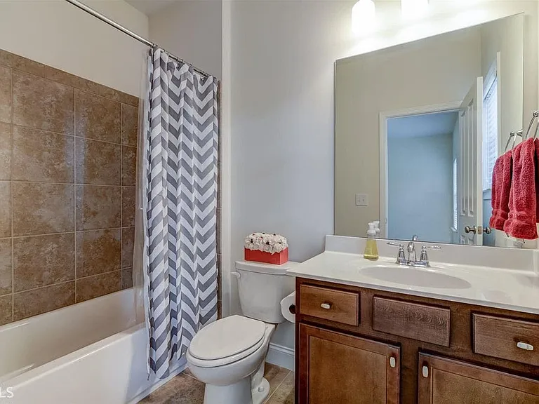 2625 Hickory Hill Dr SE — Photo 26