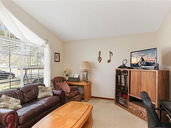 5th image of 4278 Shades Crest Ln