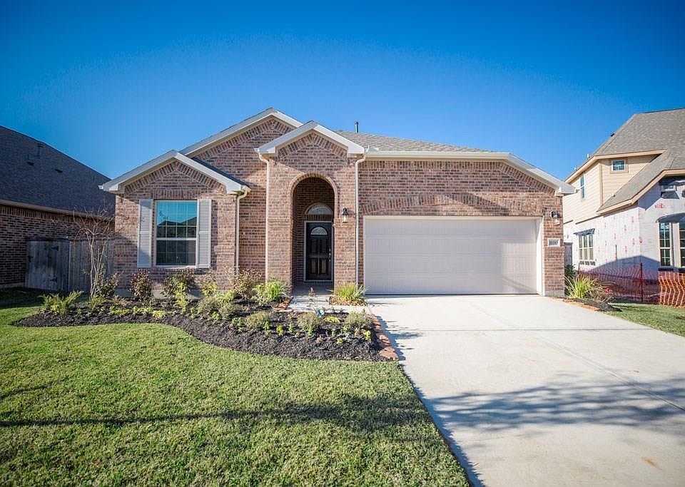 1st image of 31110 Cypress Pasture Trl
