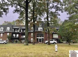 2949 Harrison St APT 303, Paducah, KY 42001