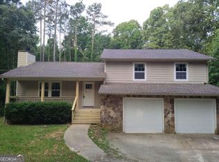 107 Lake Ridge Rd, Newnan, GA 30263