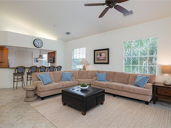 4th image of 7845 Hawthorne DR #903