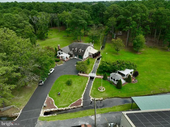 26463 Asbury Ave, Crisfield, MD 21817