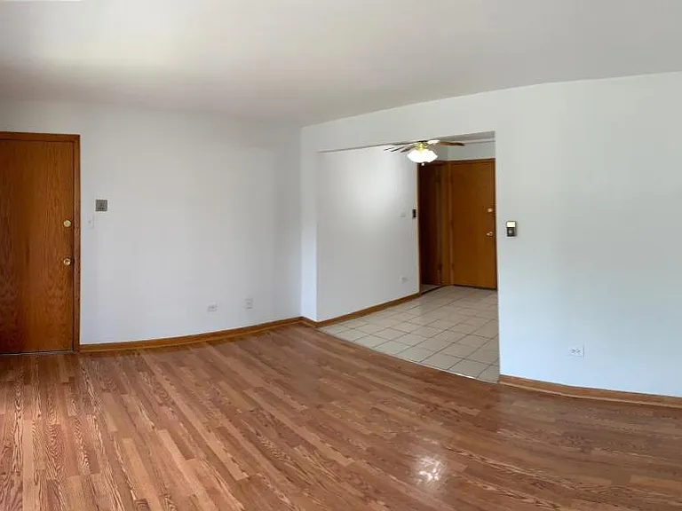 11945 S Hamlin Ave #2B — Photo 7