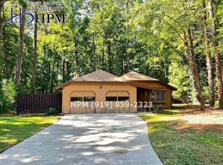6118 Splitrock Trl, Apex, NC 27539