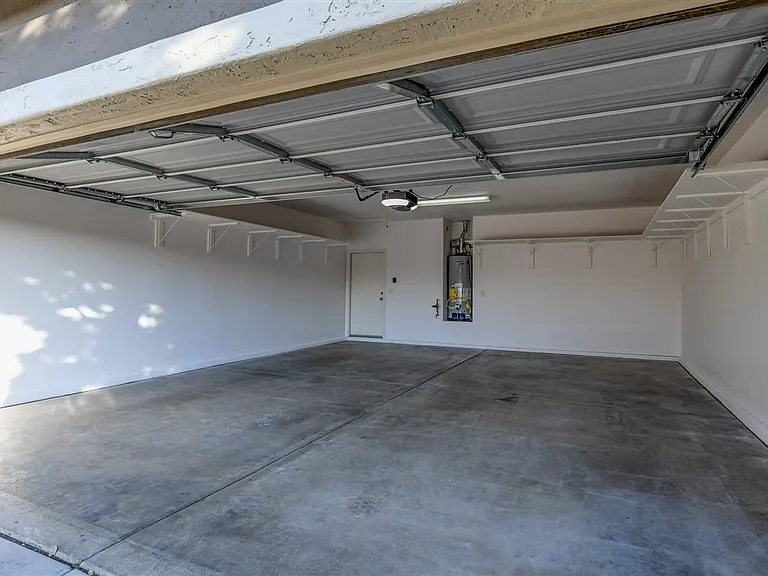 1148 Arden Ct — Photo 24