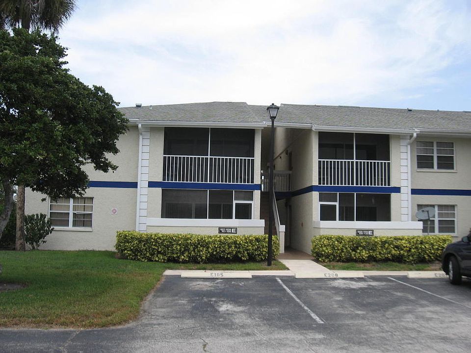 1st image of 1508 SE Royal Green Cir #108