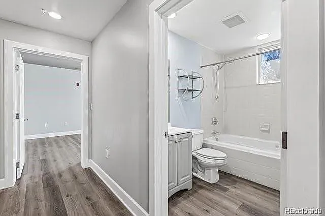 1631 N Emerson St #323 — Photo 12