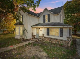 226 S Gladwin St, Lake City, MI 49651
