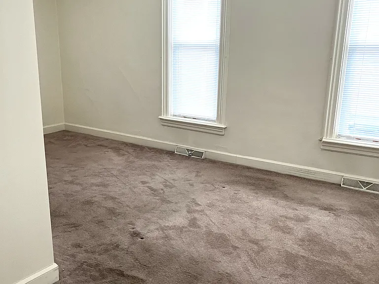 2916 Peach St #1 — Photo 8