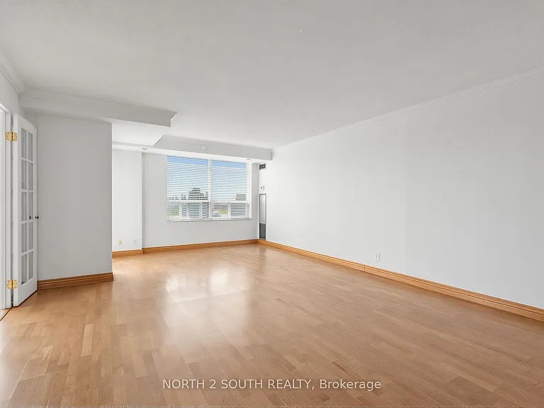 215 Wynford Dr #2802 — Photo 5