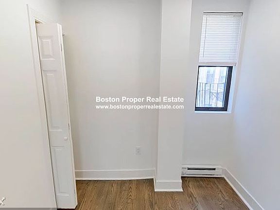 19 Peterborough St. #20 Boston - Fenway Unit Photo 2