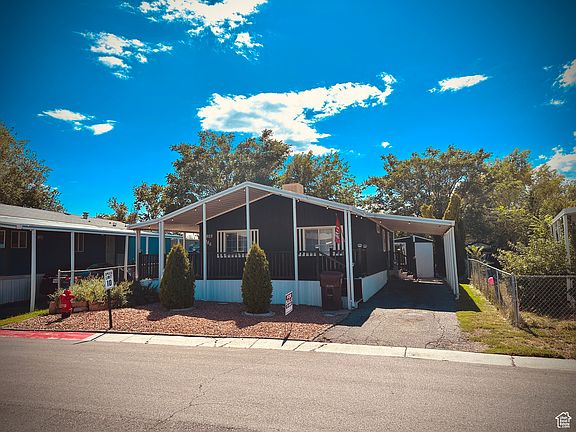 3rd image of 3928 S Bobolink St #186