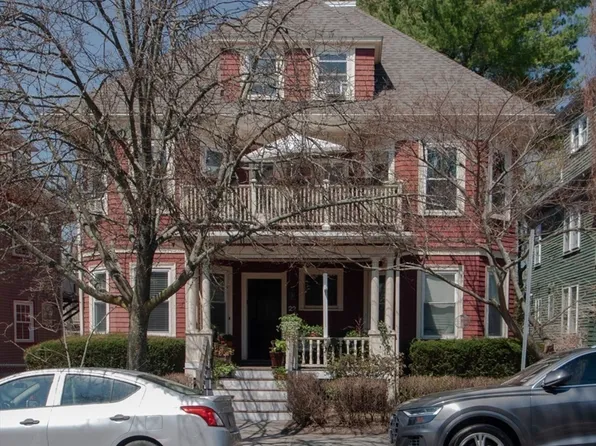 22 Welles Ave, Dorchester, MA 02124