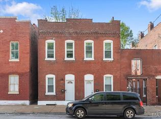 1428 Mallinckrodt St, Saint Louis, MO 63107