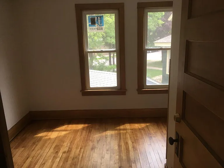 31 Arthur Ave SE — Photo 6