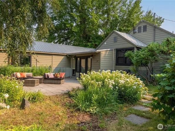 1102 Methow Valley Highway E, Twisp, WA 98856