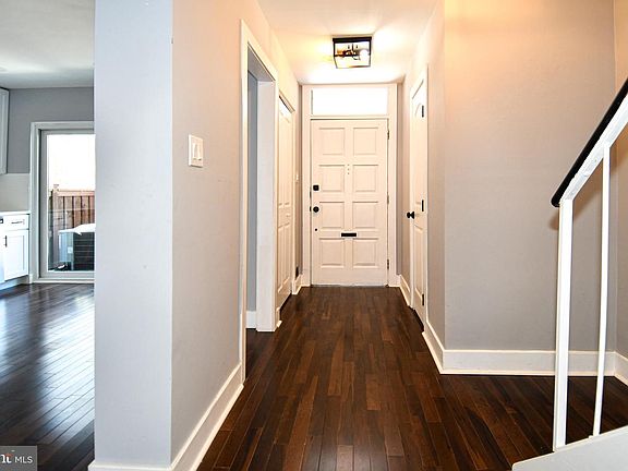 4th image of 9201 Three Oaks Dr