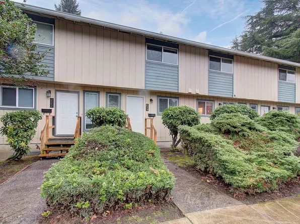 222-238 NW 12 Avenue, 222-238 NW 12th Ave #224, Camas, WA 98607