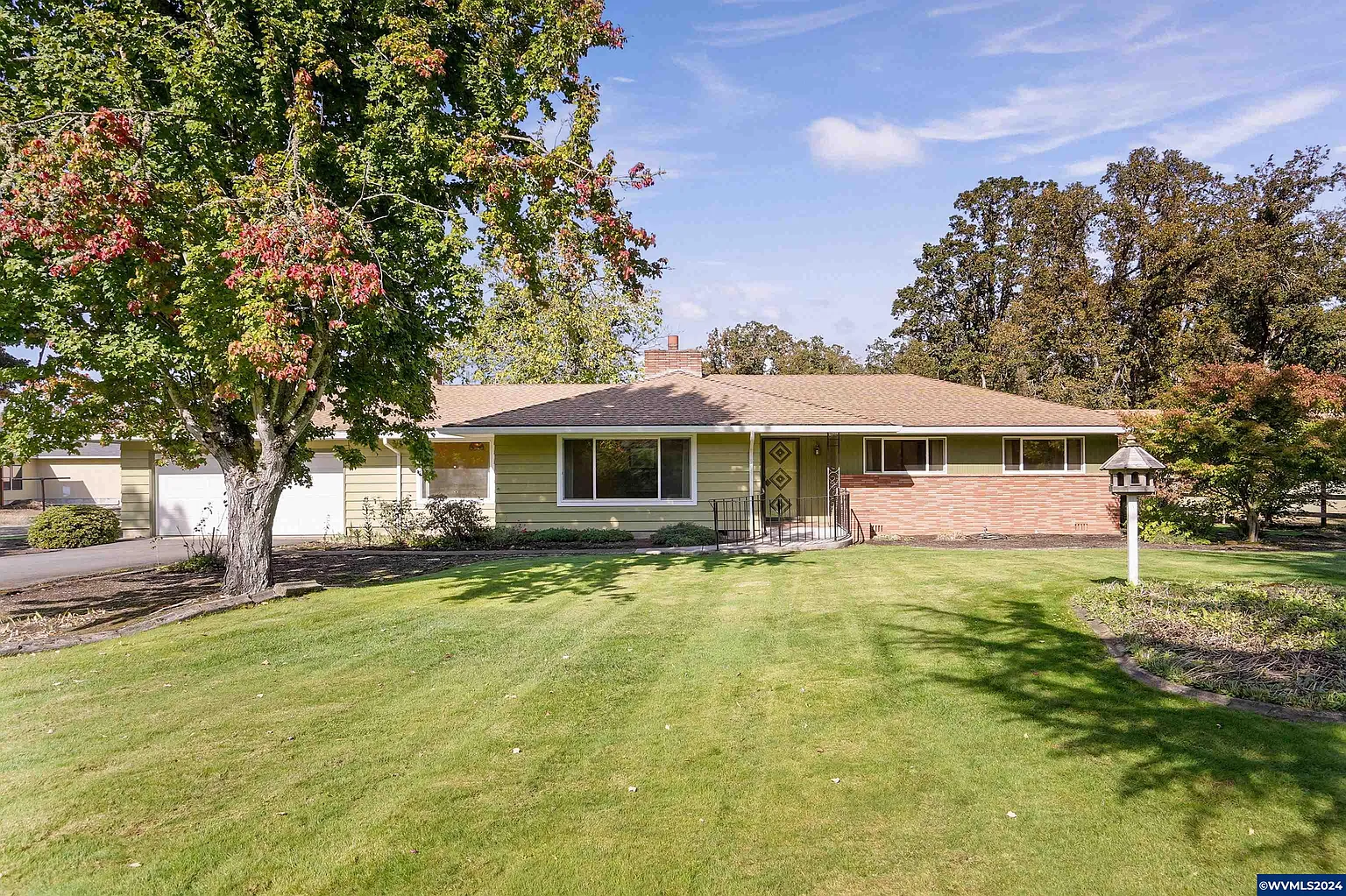 17205 S Abiqua Rd NE photo 1