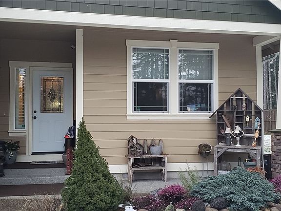 3rd image of 12230 Elk Heights Ln SE